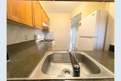 405 Essex Street #2, Brooklyn, NY 11208 - Photo 5