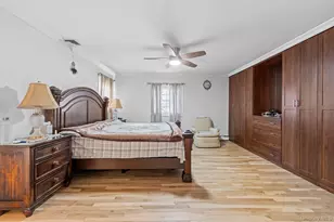 19 Austin Ln, East Northport, NY 11743 - Photo 23