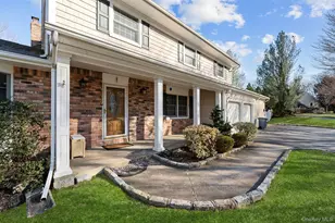 19 Austin Ln, East Northport, NY 11743 - Photo 3