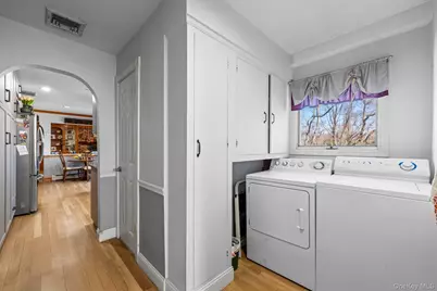 19 Austin Lane, East Northport, NY 11743 - Photo 19