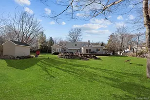 19 Austin Ln, East Northport, NY 11743 - Photo 35