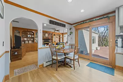 19 Austin Lane, East Northport, NY 11743 - Photo 13