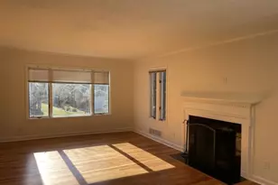 1 The Beachway, Manhasset, NY 11030 - Photo 5