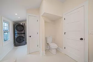 61 Ocean Ave, Islip, NY 11751 - Photo 27