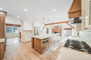 61 Ocean Ave, Islip, NY 11751 - Photo 9