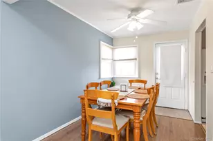 8 E Gate, Plainview, NY 11803 - Photo 5