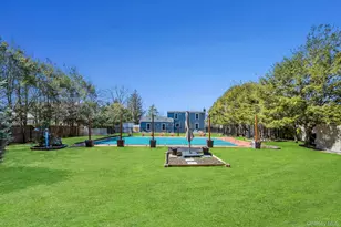 1659 Lincoln Ave, Bohemia, NY 11716 - Photo 9