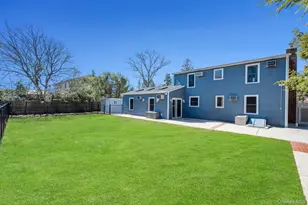 1659 Lincoln Ave, Bohemia, NY 11716 - Photo 7