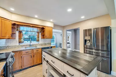 1659 Lincoln Avenue, Bohemia, NY 11716 - Photo 23