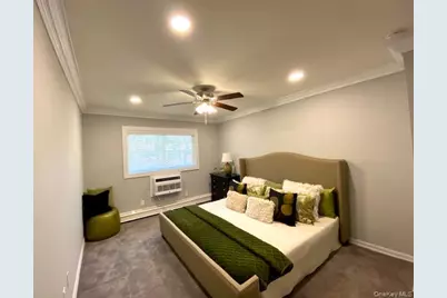 327 Brook Avenue #327-2B, Bay Shore, NY 11706 - Photo 7