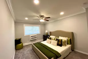 327 Brook Ave, Bay Shore, NY 11706 - Photo 7