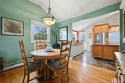 136 Park Avenue, Deer Park, NY 11729 - Photo 9