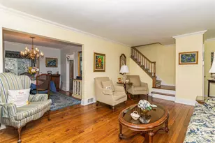 35 Roydon Dr N, Merrick, NY 11566 - Photo 11