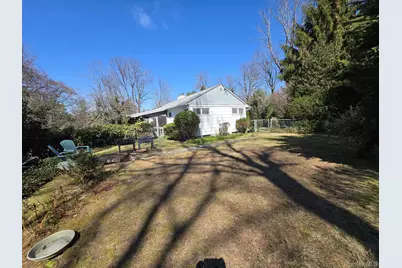 858 Fort Salonga Road, Northport, NY 11768 - Photo 11