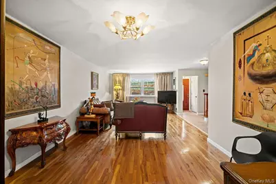 24058 65th Avenue, Little Neck, NY 11362 - Photo 5