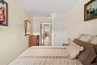 24058 65th Avenue, Little Neck, NY 11362 - Photo 17