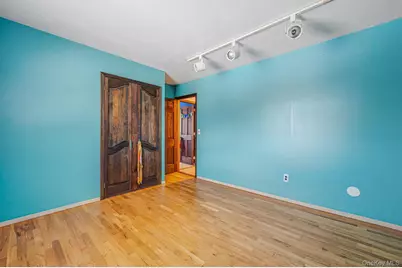 3 New Jersey Court, Dix Hills, NY 11746 - Photo 25