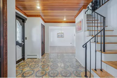 3 New Jersey Court, Dix Hills, NY 11746 - Photo 7