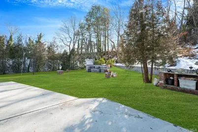 3 New Jersey Court, Dix Hills, NY 11746 - Photo 39