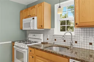 3014 Patrick Henry Ct, New Windsor, NY 12553 - Photo 9