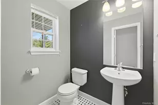 3014 Patrick Henry Ct, New Windsor, NY 12553 - Photo 5