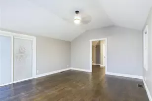 115 Clinton Ave, Patchogue, NY 11772 - Photo 11