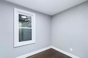 115 Clinton Ave, Patchogue, NY 11772 - Photo 19