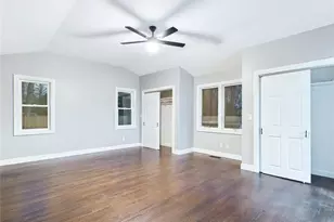 115 Clinton Ave, Patchogue, NY 11772 - Photo 27