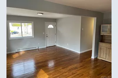 53 Hawkins Avenue, Medford, NY 11763 - Photo 11