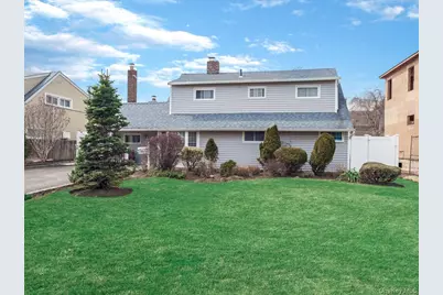 34 Hedge Lane, Westbury, NY 11590 - Photo 1