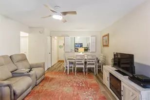 370 W Broadway, Long Beach, NY 11561 - Photo 13