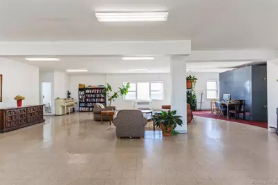 370 W. Broadway #2X, Long Beach, NY 11561 - Photo 29