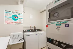 370 W Broadway, Long Beach, NY 11561 - Photo 21