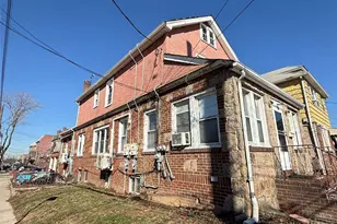 58-44 136th St, Flushing, NY 11355 - Photo 5