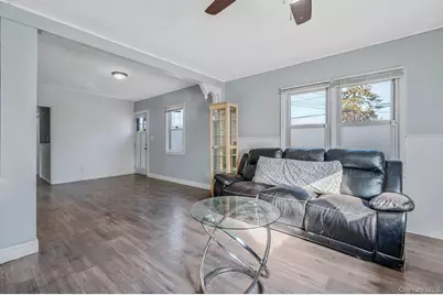 64 Beech Avenue, Farmingville, NY 11738 - Photo 15