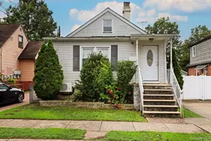 32 Cumberland Pl, Valley Stream, NY 11580 - Photo 1