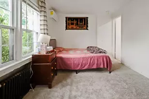 32 Cumberland Pl, Valley Stream, NY 11580 - Photo 7