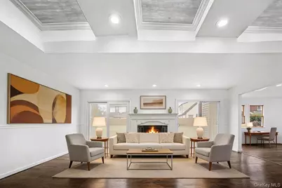 305 S 8th Street, New Hyde Park, NY 11040 - Photo 27