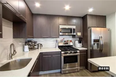 3435 Guider Avenue #5A, Brooklyn, NY 11235 - Photo 3