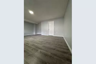 771 E 216th Street, Bronx, NY 10467 - Photo 7