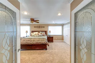 240 Pond View Ln, Smithtown, NY 11787 - Photo 17