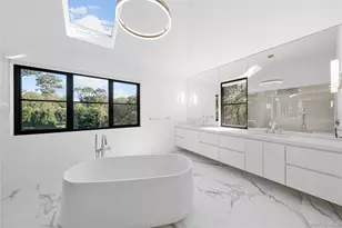 15 Atterbury Rd, Southampton, NY 11968 - Photo 29