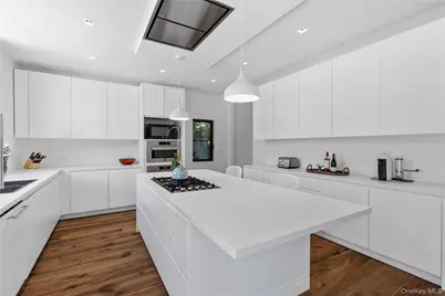 15 Atterbury Road, Southampton, NY 11968 - Photo 17