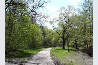 1 Consulate Drive #2K, Tuckahoe, NY 10707 - Photo 13