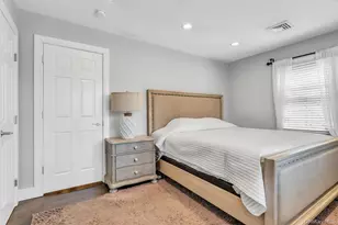 25 Young St, West Babylon, NY 11704 - Photo 9