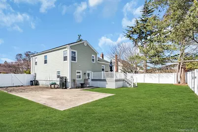 25 Young Street, West Babylon, NY 11704 - Photo 21