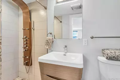 25 Young Street, West Babylon, NY 11704 - Photo 15