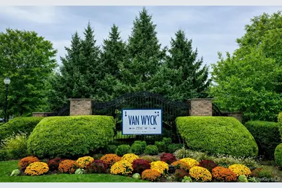 612 Saratoga Lane, Fishkill, NY 12524 - Photo 1