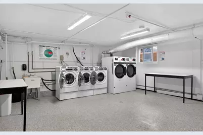 1 Toms Point Lane #3C, Port Washington, NY 11050 - Photo 15