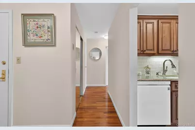 1 Toms Point Lane #3C, Port Washington, NY 11050 - Photo 13